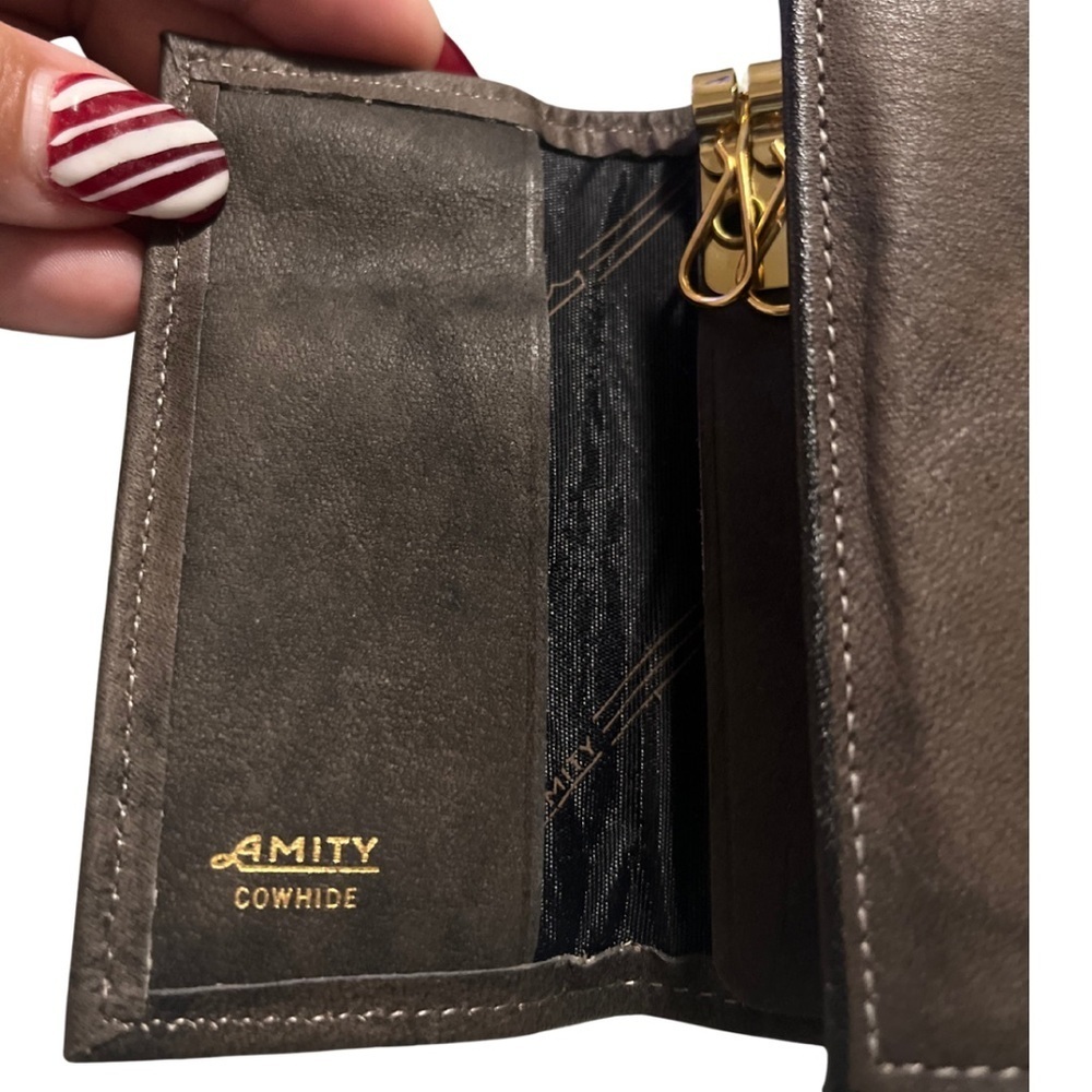 NWT Amity Black Brass Cowhide Charcoal Leather Key Holder Made in USA - Picture 7 of 8